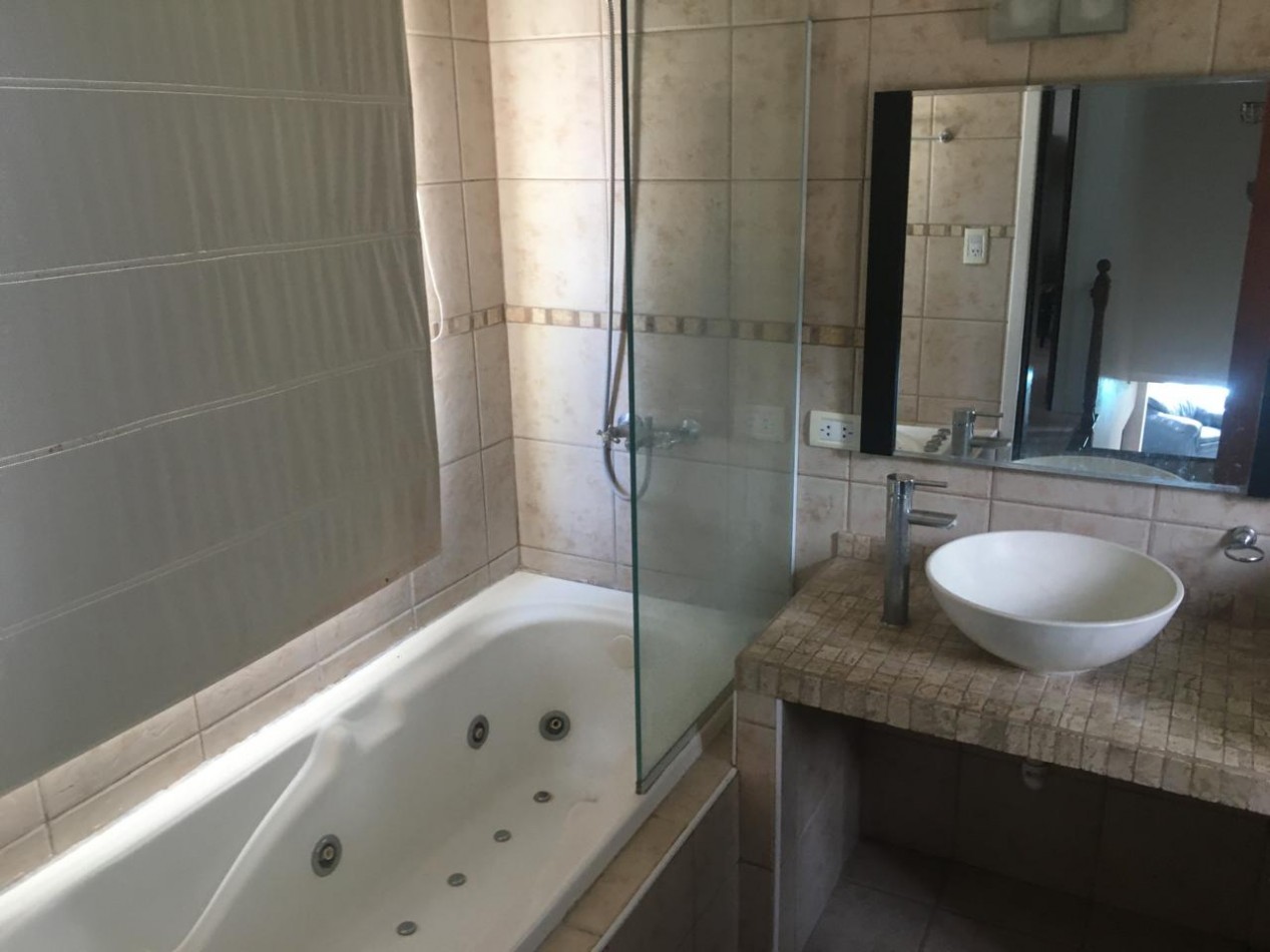 SIERRA DE LOS PADRES / CASA EN VENTA