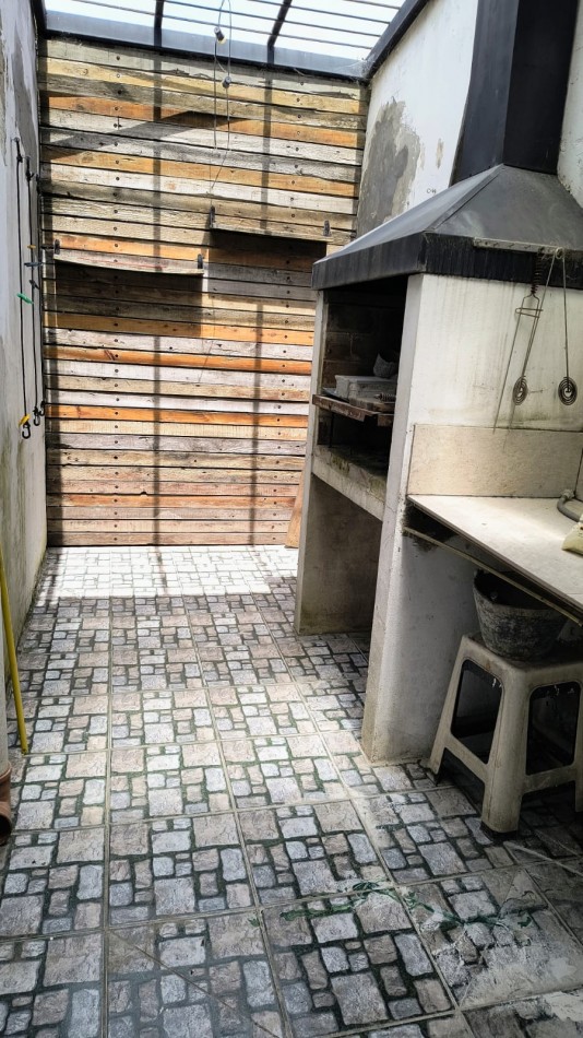 ALQUILER 24 MESES / PH CON PATIO Y PARRILLA / BARRIO CERRITO SAN SALVADOR