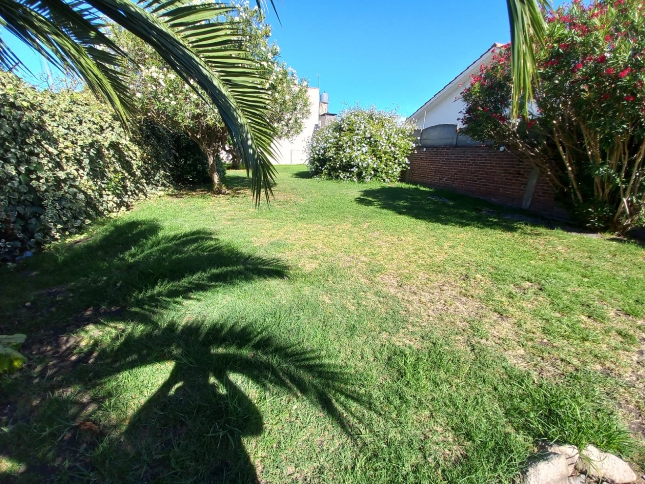 Chalet cuatro ambientes / Colinas de Peralta Ramos / Alquiler por 21 meses