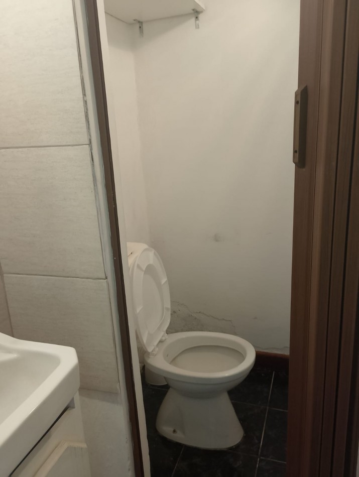 LOCAL EN ALQUILER / BARRIO CERRITO-SAN SALVADOR